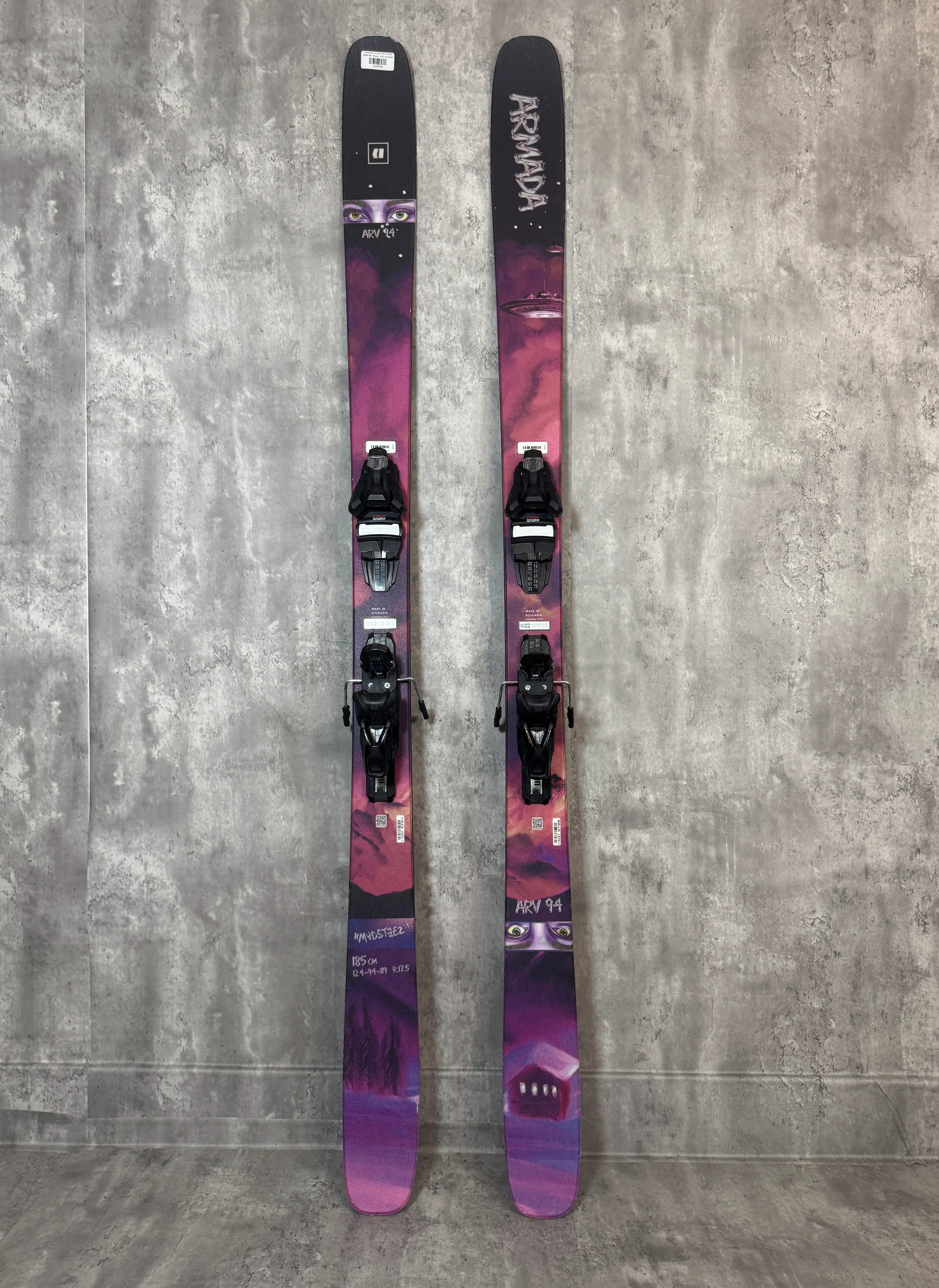 Demo/Used - Armada ARV 94 2026