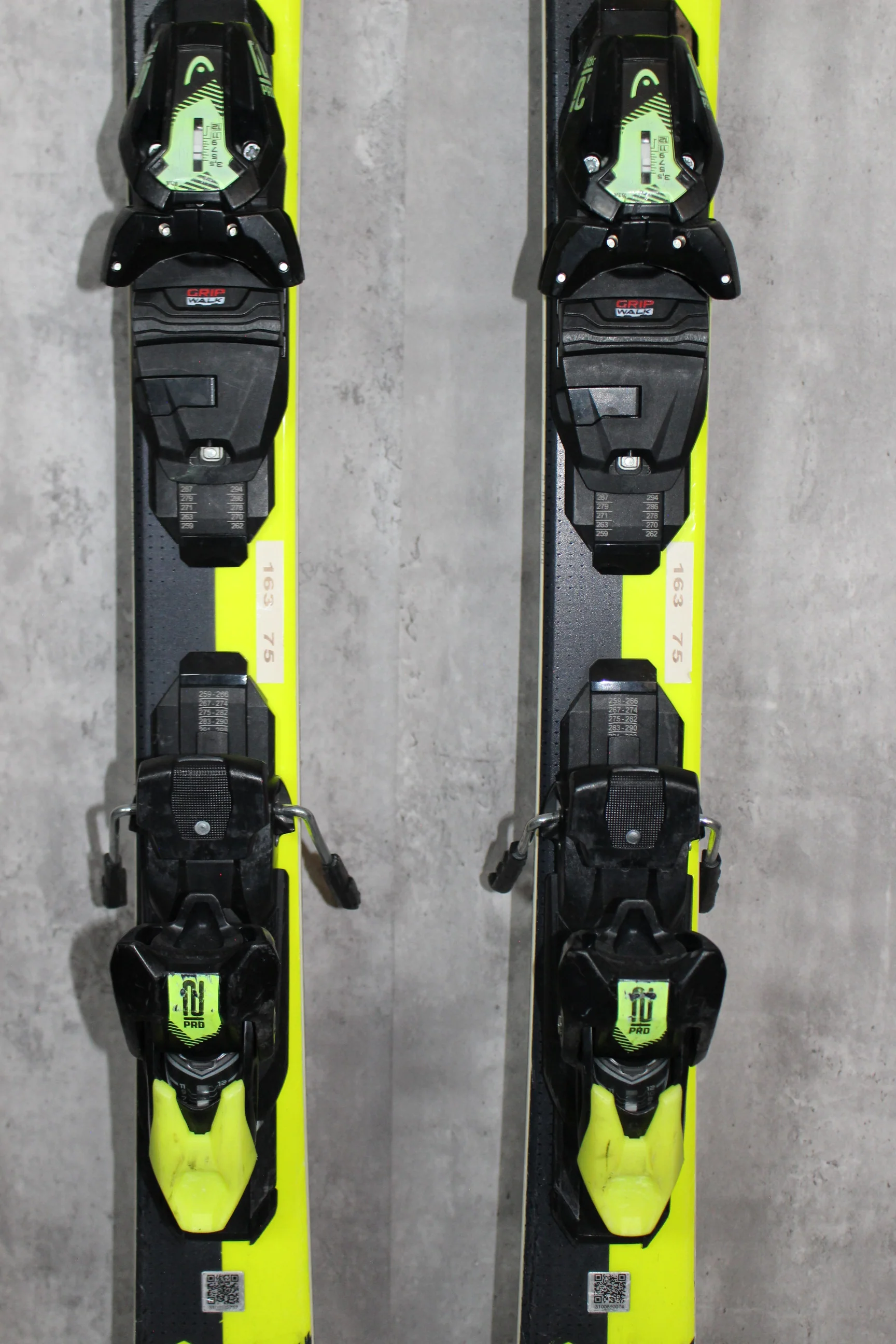 Demo/Used - Head V Shape V8 2020 - Image 3
