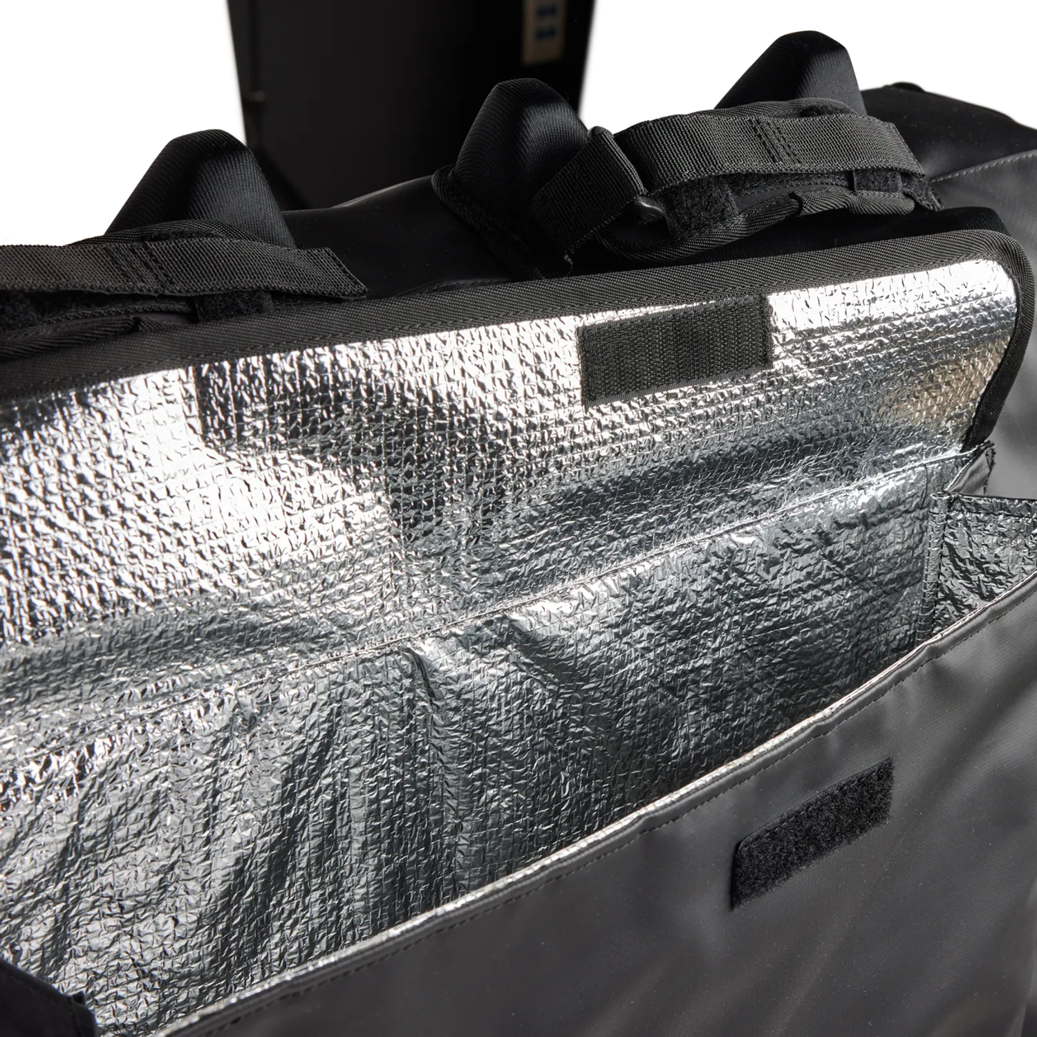 Fox Premium Tailgate Cover - Image 5